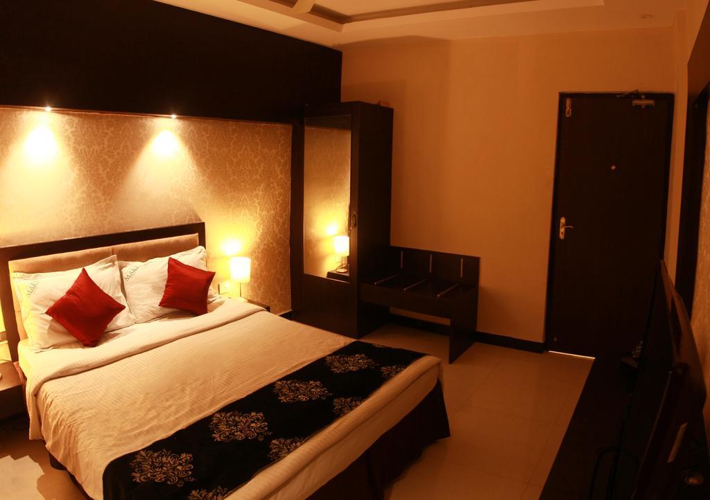 צ'נאי Hotel Mars Classic חדר תמונה